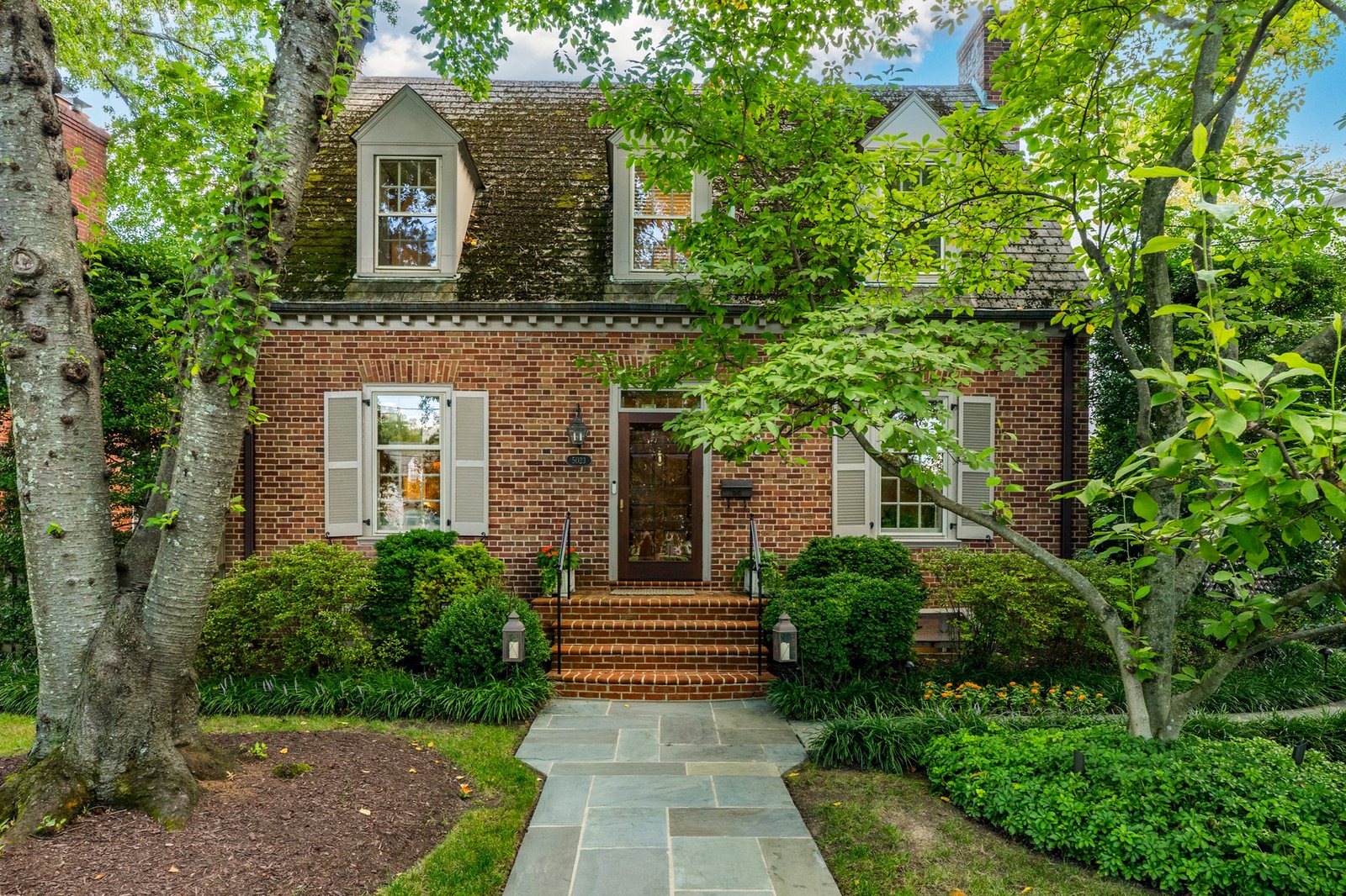 Worthington Dr, Bethesda, MD, a $1,800,000 career highlight for Chris Itteilag